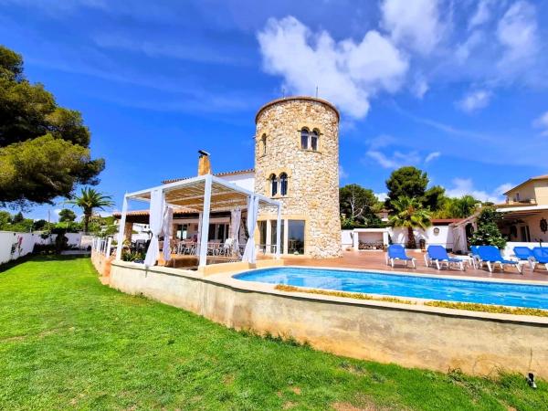 Villa Gigi Torre del Sol - Coma-Ruga, 预订  埃勒凡达尔 El Baix Penedès