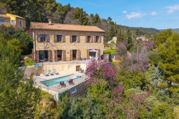 Villa Du Col De LAnge - Happy Rentals, Забронировать  Драгиньян Вар