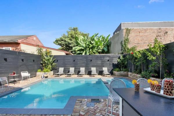 New Stylish Renovation Heated Pool & Spa, Забронировать  Новый Орлеан 