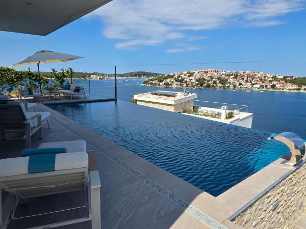 Villa Aurea Lux - Exclusive Private Spa and Infinity Pool, Забронировать  Бизнес-отели Подглавица, 4* 5*