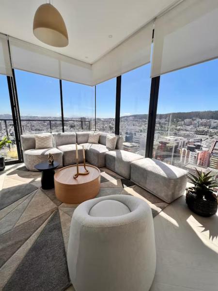 LUXURY APARTMENT WITH CITY VIEW 2bed, Забронировать Апартаменты/квартира Апартаменты Кито, рядом с Atahualpa Olympic Stadium, Апартаменты/квартира
