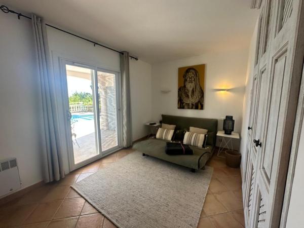 Villa Elena
