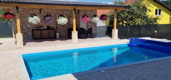 Villa Oaza Vilenjak, Забронировать  Отели Високо с парковкой, Парковка