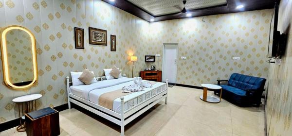 Hotel raj inn, Забронировать  Лакхнау штат Уттар-Прадеш