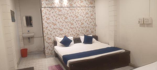 New Banaras Paying Guest House, Забронировать  Варанаси штат Уттар-Прадеш