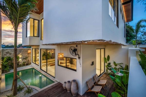 Anjuna B12 Surf & Sunset 2BR Villa in Uluwatu, Забронировать  Улувату Нуса-Дуа, рядом с Пляж Сулубан-Улувату