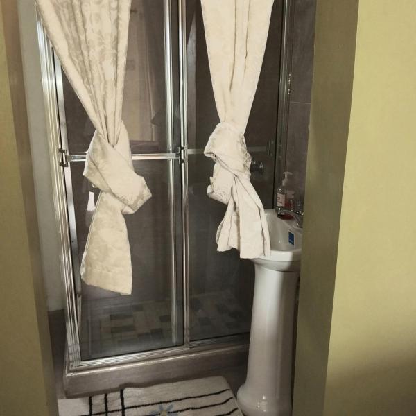 Private Room in Santa Cruz, Забронировать  Санта-Крус Saint Elizabeth