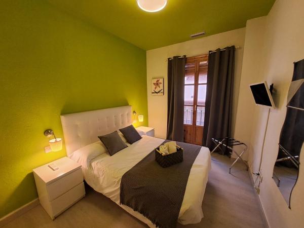 Nest Flats Navas, Забронировать  Гранада Granada Province