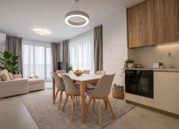 SoleMare By the Sea 2 Bedroom Apartment, Забронировать Апартаменты/квартира Ахелой 