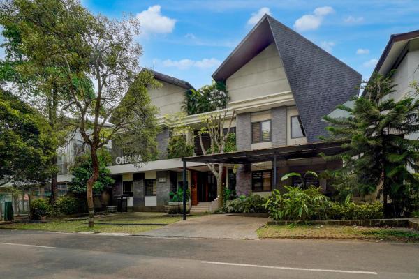 Collection O near Universitas Pelita Harapan formerly Ohana Residence Karawaci, Забронировать  Отели Banten с бассейном, Бассейн