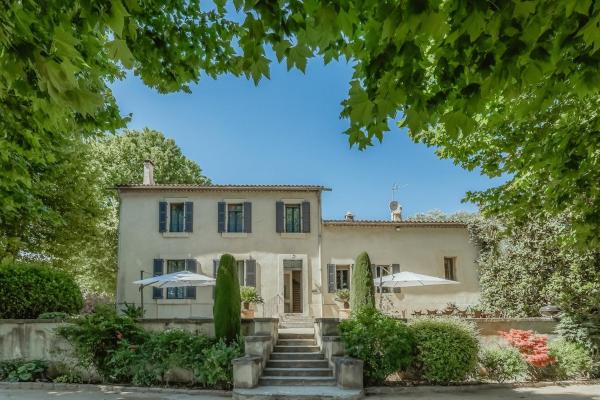 Villa de Maitre au sein dun magnifique domaine, Забронировать  Сен-Викторе Étang de Berre