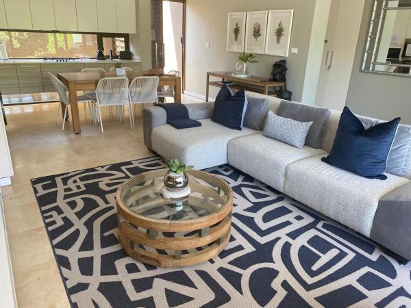 Spacious Villa in Zimbali Coastal Resort, Забронировать  Отели Durban North Coast с бассейном, Бассейн