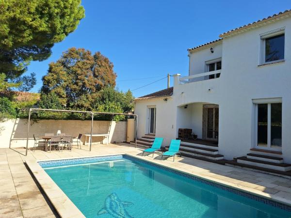 Villa provençale avec piscine, Забронировать  Тараскон ViaRhona