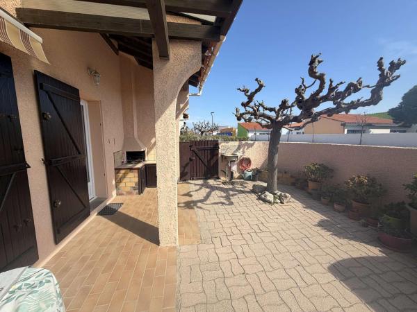 Villa avec parking et clim - 6 pers. - FR-1-81-755, Забронировать  Отели Ле-Баркарес с парковкой, Парковка