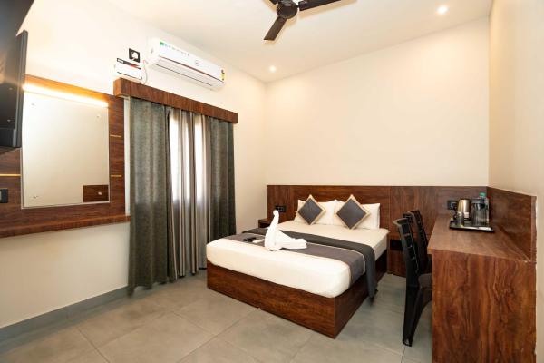 Hotel ELITE Rameswaram, Забронировать  Отели Рамешварам с парковкой, Парковка