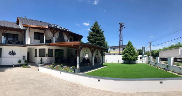 Lotus House, Забронировать  Halásztelek Пешт