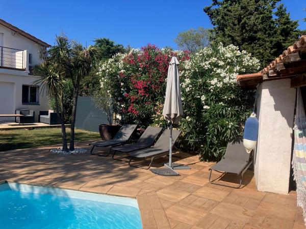 Villa avec piscine proche de la mer, Забронировать  Пероль Hérault
