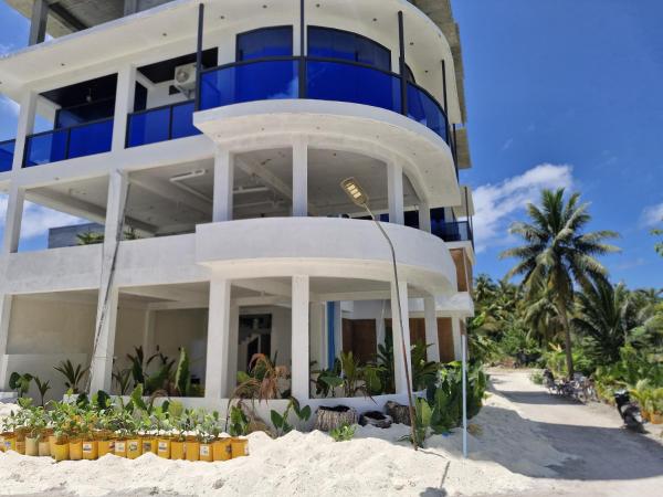 Love Beach Thoddoo Maldives, Забронировать  Тодду Атолл Ари