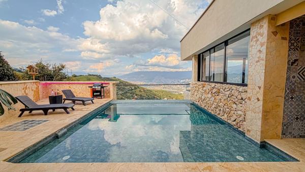 Luxury Villa pool views BBQ Parking 30mn Provenza, Забронировать  Медельин Antioquia