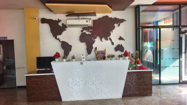 Hotel Visava Restaurant & Lodging, Забронировать  Vaghunde Budrukh 