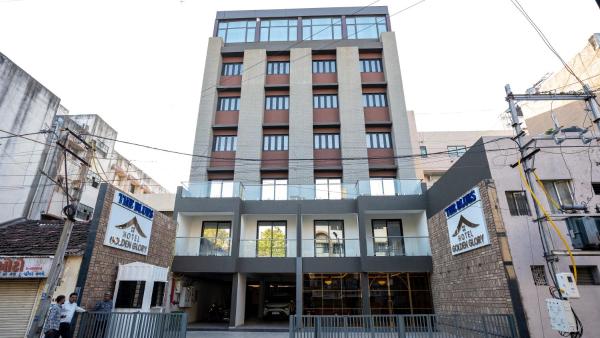 The Blues Hotel Golden Glory, Rajkot, Забронировать  Раджкот штат Гуджарат