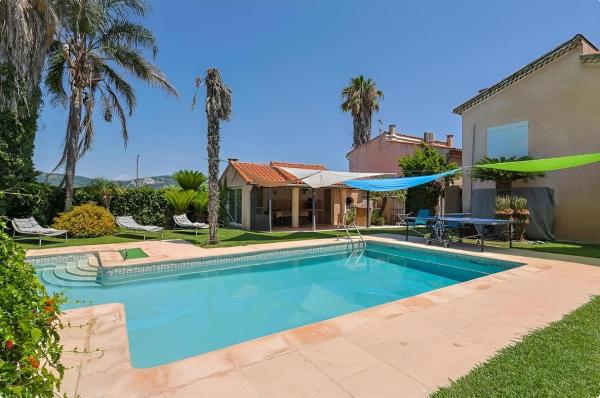 Villa au coeur du potager, Забронировать  Йер Var coast