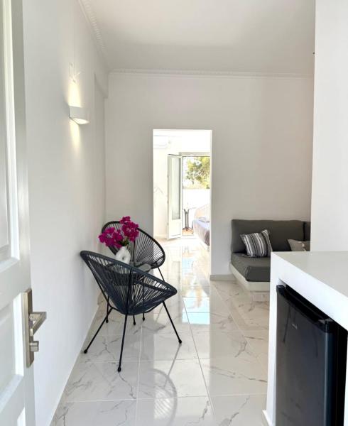 V Angelo Prestige Rooms- Adults Only, Забронировать  Перисса Санторини