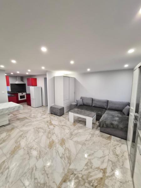 Maison de Luxe, Забронировать  Шалон-сюр-Сон 