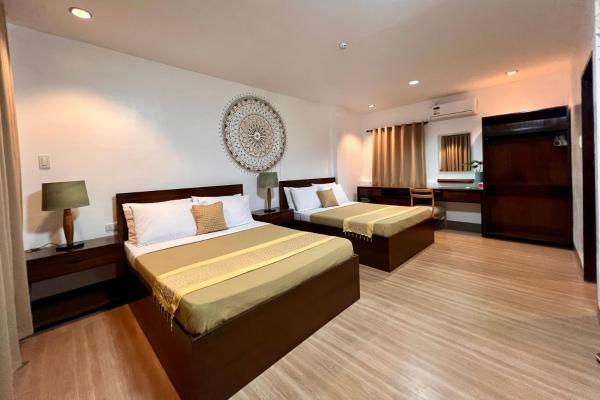 OHANA Homestay, Забронировать  Отели Coron с парковкой, Парковка