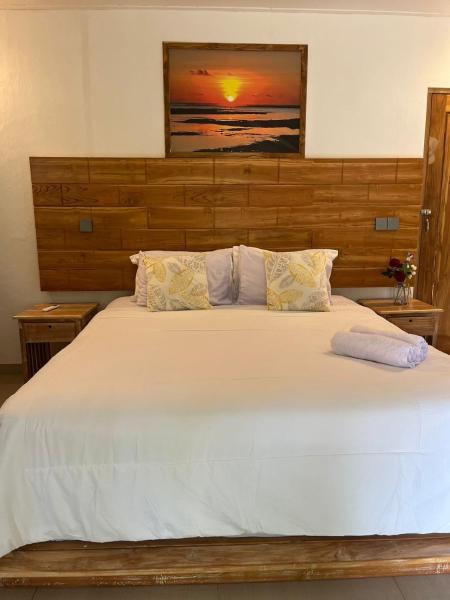 Sunset Rote Bungalows, Забронировать  Нембрала Rote Island