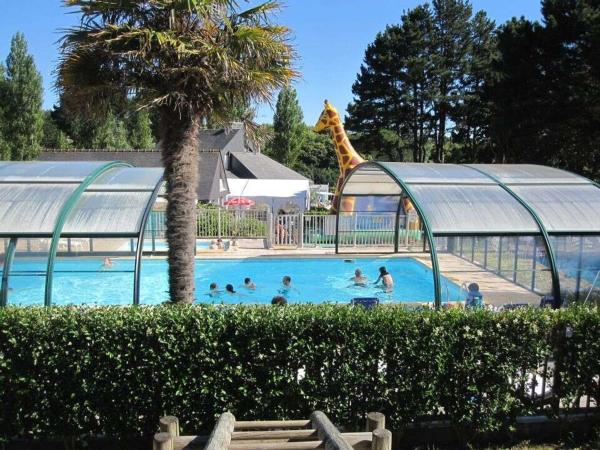 Camping Paradis les Capucines, Забронировать  Тредре-Локкемо Бретань