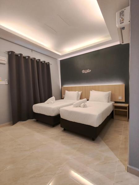 Rimba Inn, Забронировать  Отели Киджал с бассейном, Бассейн