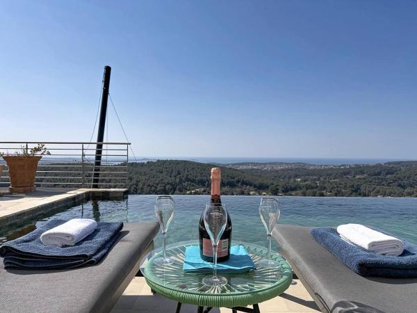 Villa exceptionnelle vue mer - 12 pers. - FR-1-770-79, Забронировать  Ольюль Bandol Wine Route