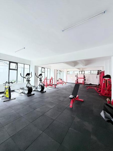Comfort living three bedroom apartment with fully equipped gym swimming pool private parking space ,child play area and amazing scenic views which offers comfort and luxurious lifestyle, Забронировать Апартаменты/квартира Найроби Найроби Каунти