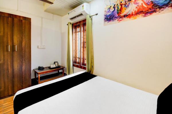 Hotel O Aatithya Lodge, Забронировать  Гувахати штат Ассам
