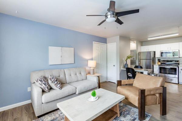 Landing Modern 1BD Game Room Gym, 预订  塔拉哈西 Panhandle Florida