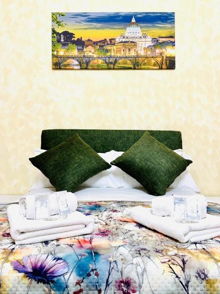 Crown Palace Inn Guest House, Забронировать  Рим Лацио, рядом с Церковь Санта-Мария-Маджоре