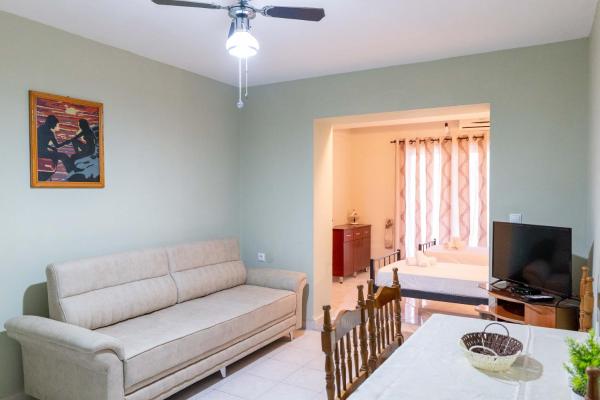 Modern Apartment Saranda, Забронировать Апартаменты/квартира Отели в центре Саранда, в центре