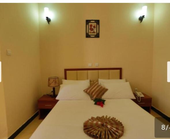 Relax Hotel, Забронировать  Отели Бахр-Дар с бассейном, Бассейн