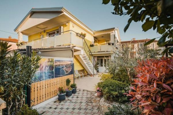 Apartments with hot tub Umag - 25324, Забронировать Апартаменты/квартира Умаг Umag Riviera
