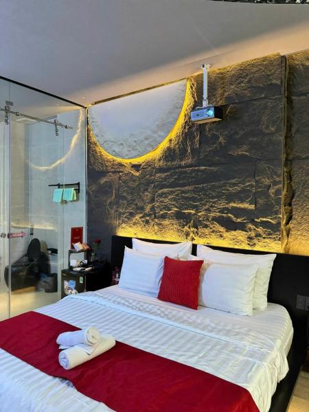 Đào Hoa Hotel, Забронировать  Long Bình Хошимин, рядом с Vietnam Golf and Country Club