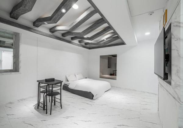 Gunsan Hasen Hotel, Забронировать  Кунсан Чолла-Пукто, рядом с Бейсбольный стадион «Кунсан-Вальмён»