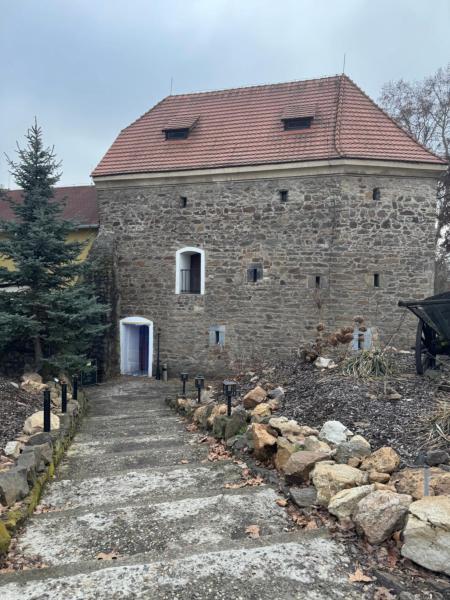 Penzion Bašta, Забронировать  Билина 
