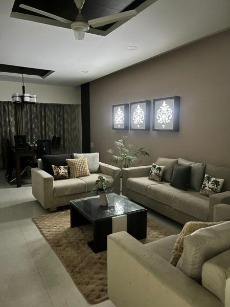 Homly Stays 4BHK 1209 Pinnacle D Dreams, Забронировать  Отели штата Махараштры с бассейном, Бассейн