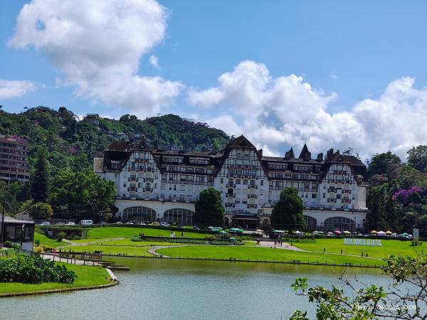 Suite a 100 metros do Quitandinha, Petrópolis,RJ, Забронировать  Петрополис штат Рио-де-Жанейро