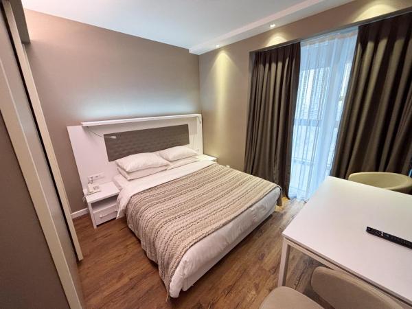 Alliance Batumi Sea View Apartment, Забронировать Апартаменты/квартира Отели Батуми с бассейном, Бассейн