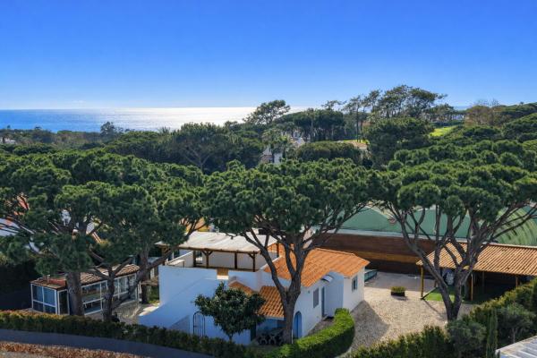 Villa 7 - Vale do Lobo, Забронировать  Отели Алгарви с парковкой, Парковка
