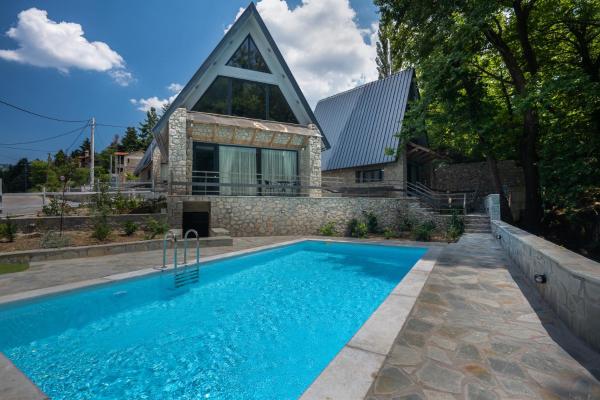 LF Parnassos Chalet, Забронировать Шале Эпталофос Fokida