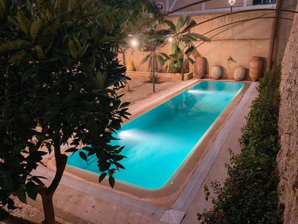 8-Guest Villa in Cuevas de Almanzora, Забронировать  Куэвас-дель-Альмансора Almeria Province, рядом с Музей Антонио Мануэля Кампоя