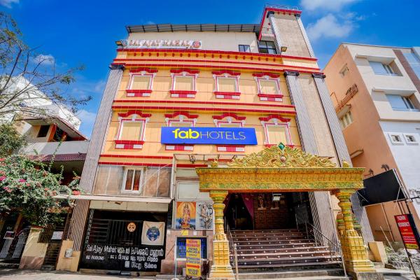 FabHotel Yazhini Residency, Забронировать  Ченнаи штат Тамилнад